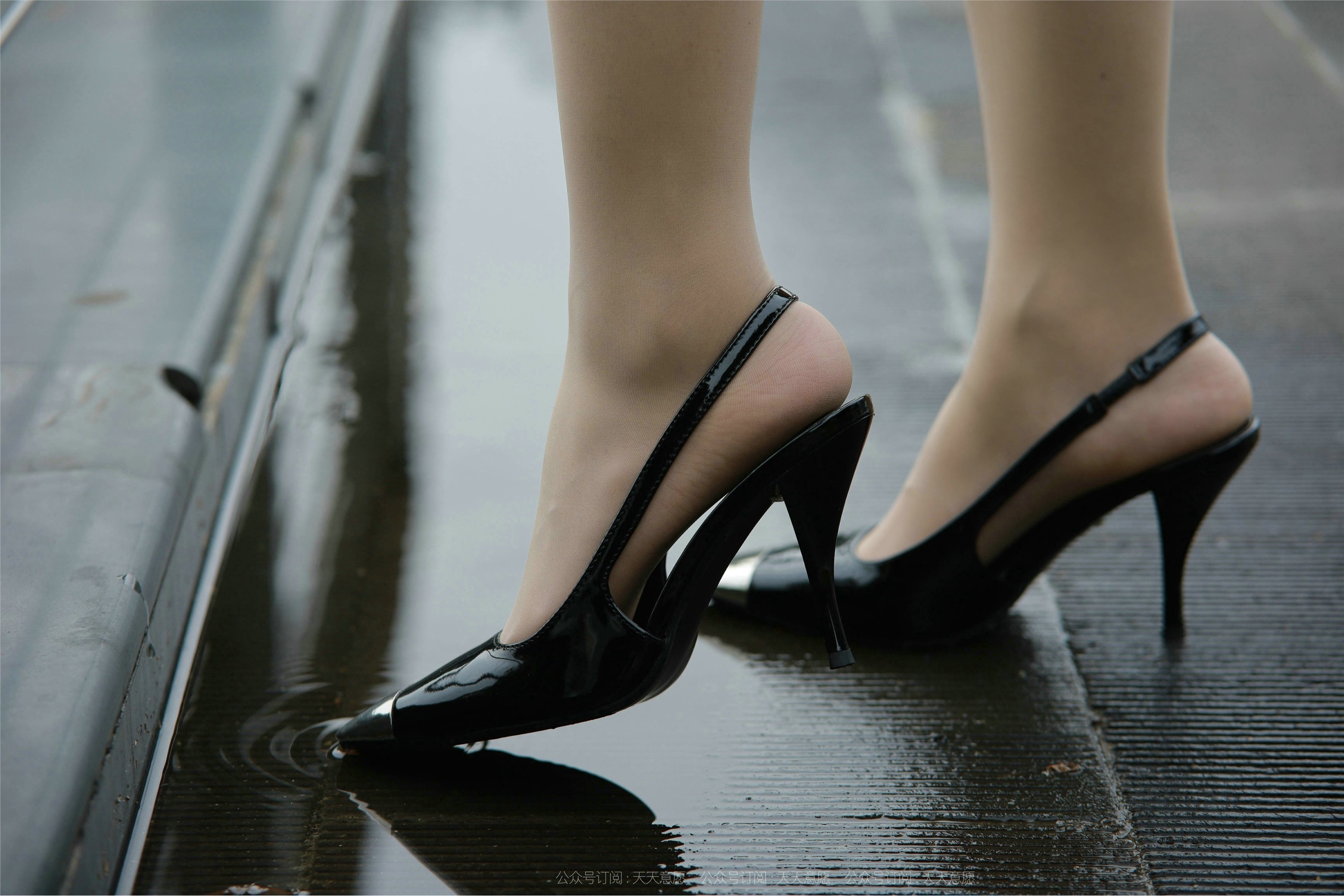 IESS异思趣向  2021.10.07 丝享家940：小婕《公园偶遇》